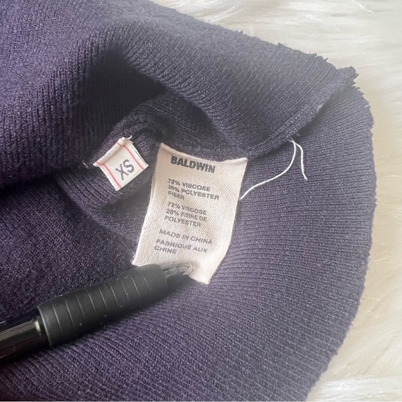 Baldwin Cropped Navy Collared Sweater Top Size XS - Picture 5 of 5